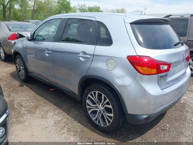 2017 MITSUBISHI OUTLANDER SPORT JA4AP3AU5HZ070131 Photo 2