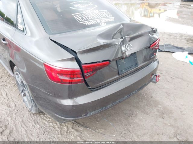 WAUENAF41HN015240 Audi A4 2.0t Premium