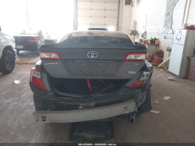 4T1BD1FK3EU119393 Toyota Camry Hybrid Se Limited Edition