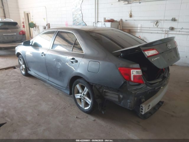 4T1BD1FK3EU119393 Toyota Camry Hybrid Se Limited Edition