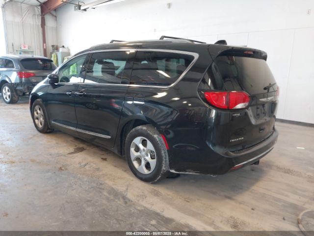 2C4RC1EG6HR592175 Chrysler Pacifica Touring-l Plus