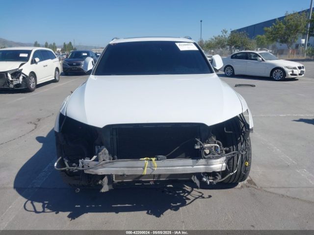 WA1D7AFP3HA021755 Audi Q5 3.0t Premium Plus