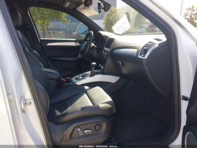 WA1D7AFP3HA021755 Audi Q5 3.0t Premium Plus