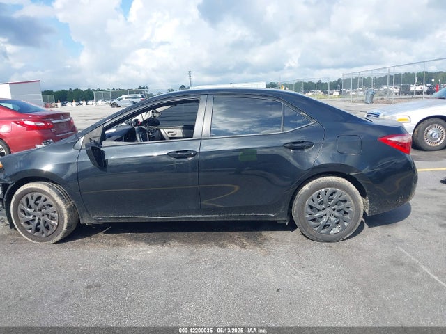 2T1BURHE9JC122414 Toyota COROLLA LE