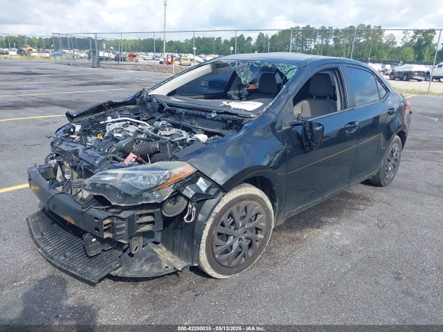 2T1BURHE9JC122414 Toyota COROLLA LE