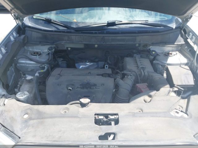 JA4AP3AU0KU033072 Mitsubishi Outlander Sport 2.0 Es
