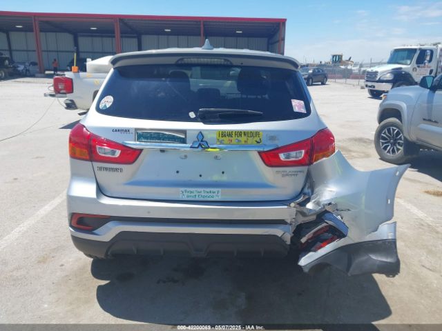 JA4AP3AU0KU033072 Mitsubishi Outlander Sport 2.0 Es