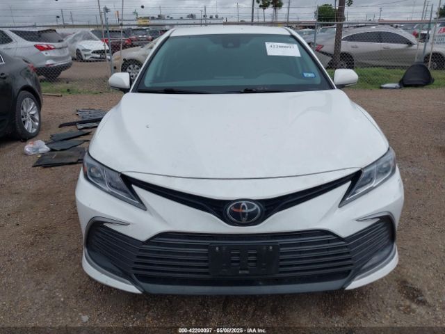 4T1R11AK2PU737127 Toyota CAMRY LE
