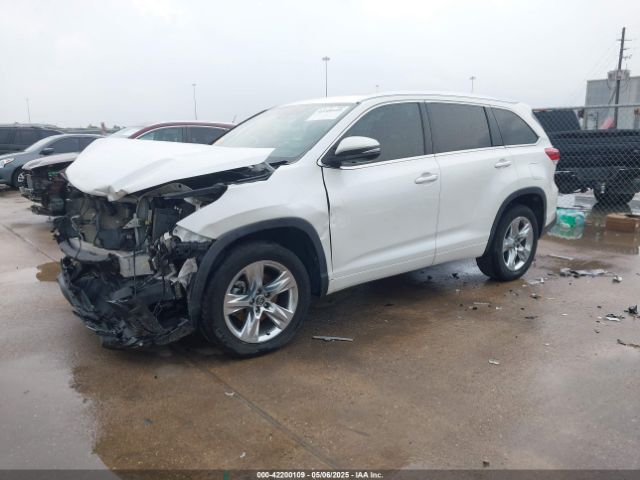 2019 TOYOTA HIGHLANDER 5TDYZRFH1KS340705 Photo 1