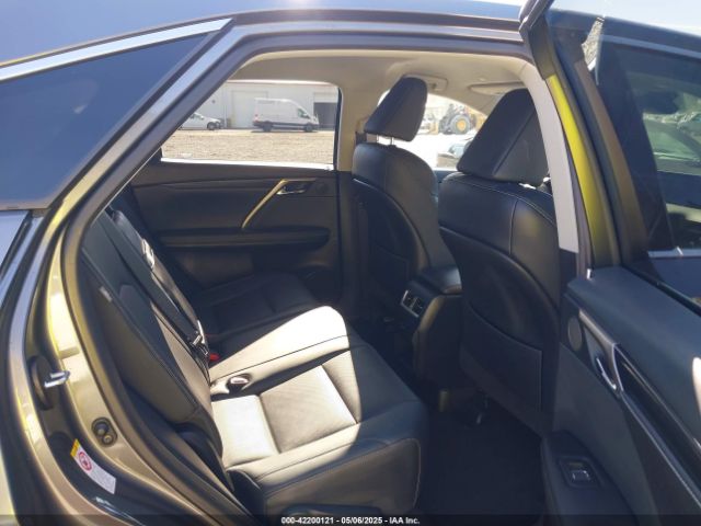 2T2BZMCA8KC211543 Lexus RX 350