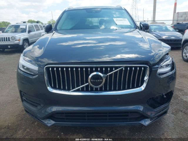 YV4A22PK2N1782723 Volvo Xc90 T6 Momentum 7 Passenger