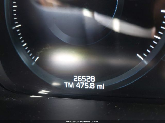 YV4A22PK2N1782723 Volvo Xc90 T6 Momentum 7 Passenger