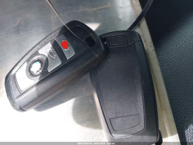 2017 BMW 320I WBA8E1G59HNU14577 Photo 10