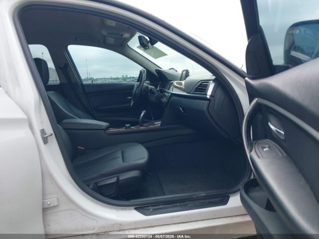 2017 BMW 320I WBA8E1G59HNU14577 Photo 4