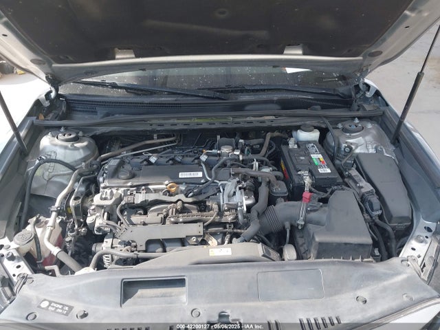 4T1B11HK8KU228482 Toyota CAMRY LE