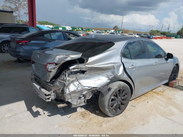 4T1B11HK8KU228482 Toyota CAMRY LE