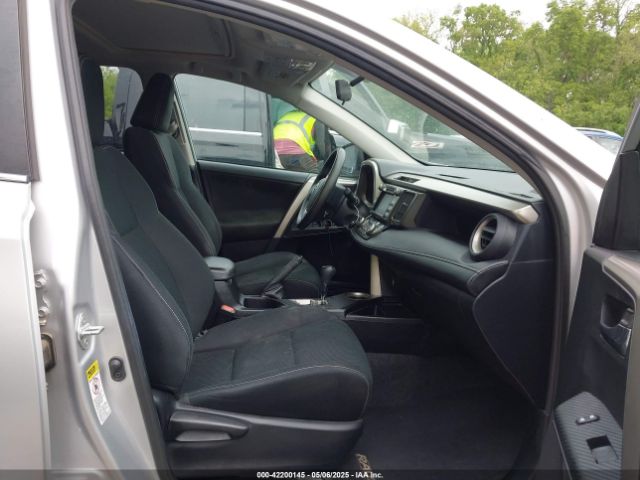 2T3RFREV4FW241160 Toyota Rav4 Xle