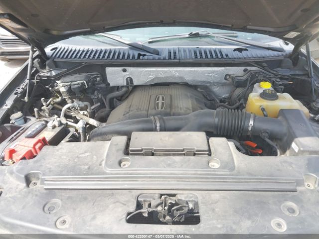 5LMJJ3JT5GEL01252 Lincoln Navigator L Select