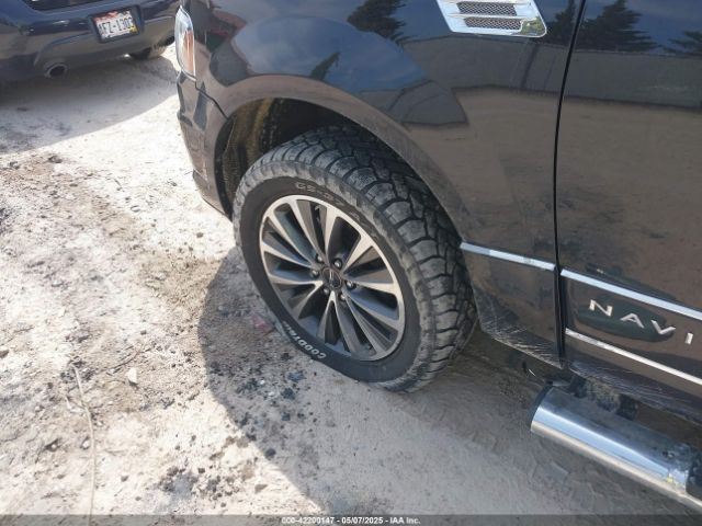 5LMJJ3JT5GEL01252 Lincoln Navigator L Select