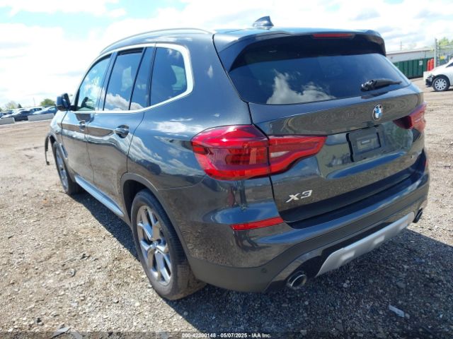 2021 BMW X3 5UXTY5C06M9F36940 Photo 2