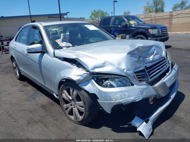 2011 MERCEDES-BENZ C 300 WDDGF5EB7BR156058