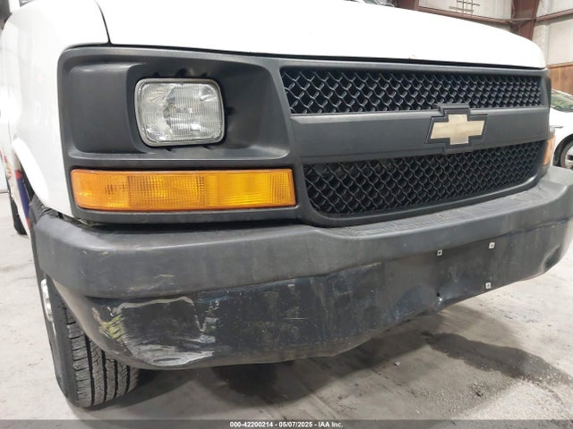 1GCWGAFF7H1130810 Chevrolet Express 2500 Work Van