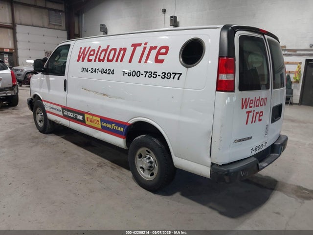 1GCWGAFF7H1130810 Chevrolet Express 2500 Work Van