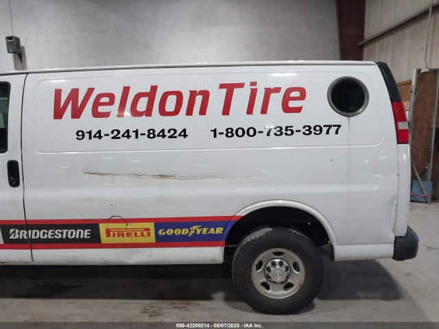 1GCWGAFF7H1130810 Chevrolet Express 2500 Work Van