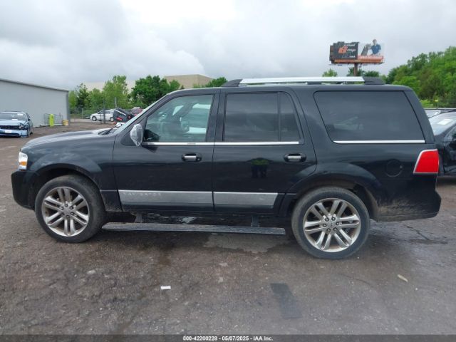 5LMJJ2J52EEL01086 Lincoln Navigator