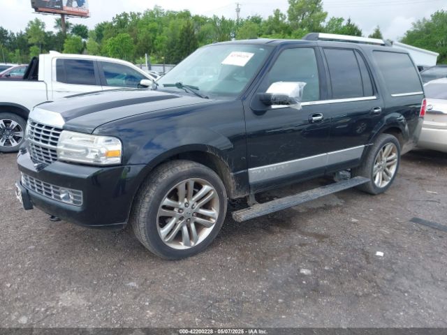 5LMJJ2J52EEL01086 Lincoln Navigator