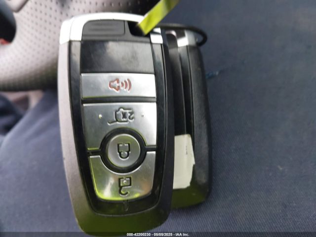 1FMCU0MNXRUA03464 Ford Escape St-line