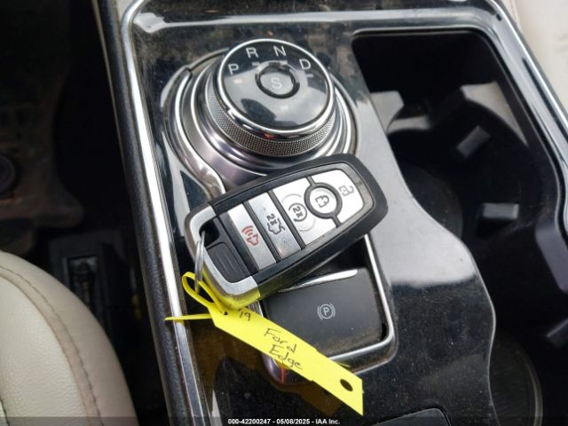 2FMPK4K9XKBB70861 Ford Edge Titanium
