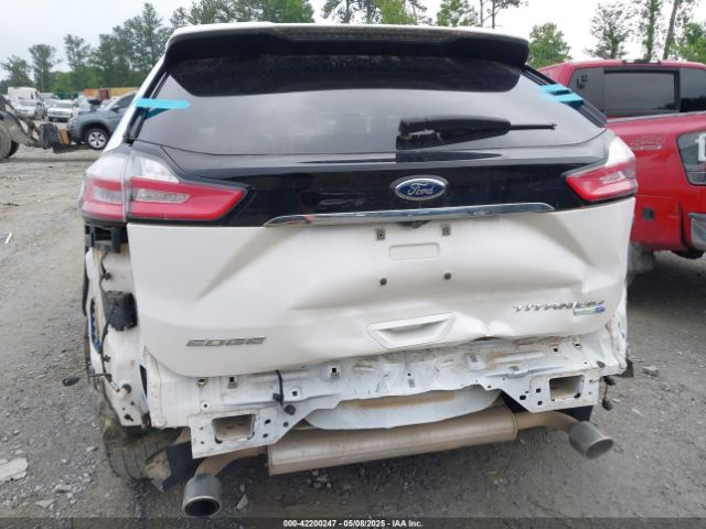 2FMPK4K9XKBB70861 Ford Edge Titanium