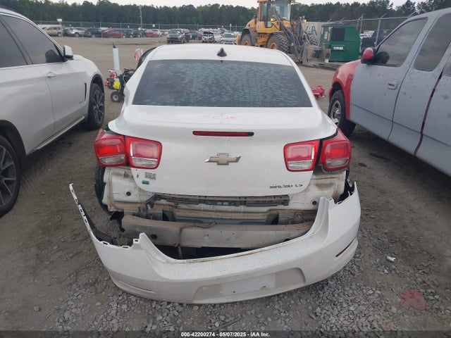 Chevrolet lkw 2015 1G11B5SL2FU153217 Image 16