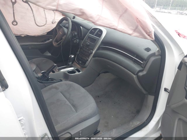 Chevrolet lkw 2015 1G11B5SL2FU153217 Image 5