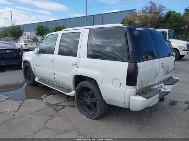 2000 CADILLAC ESCALADE 1GYEK63R9YR180416 Photo 2