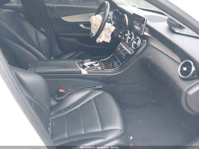 55SWF4KB5GU103620 Mercedes-Benz C 300 4matic/luxury 4matic/sport 4matic