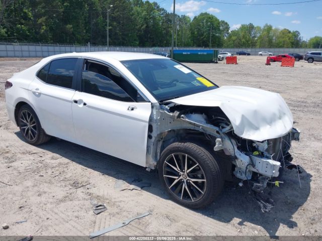 2022 TOYOTA CAMRY 4T1G11AK5NU683598