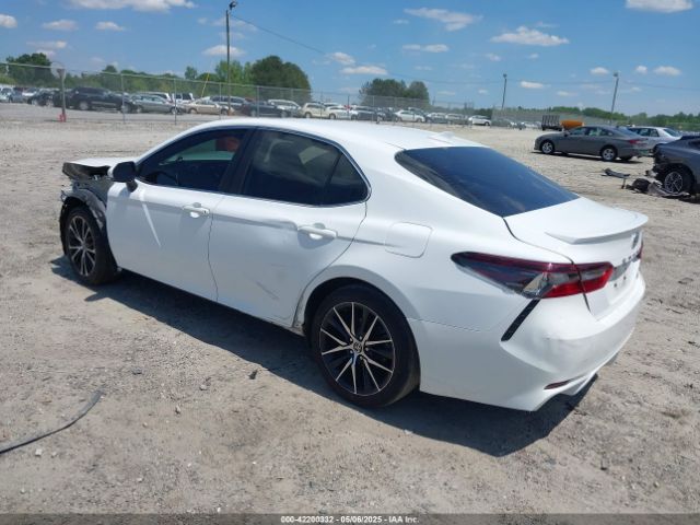 2022 TOYOTA CAMRY 4T1G11AK5NU683598 Photo 2
