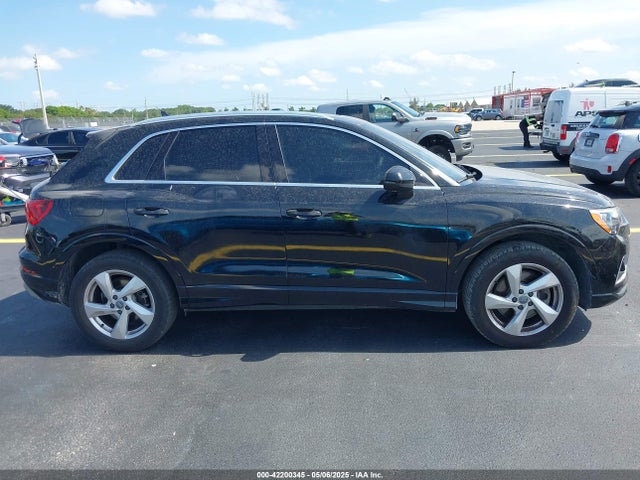 WA1AECF35L1021332 Audi Q3 Premium 45 Tfsi Quattro Tiptronic