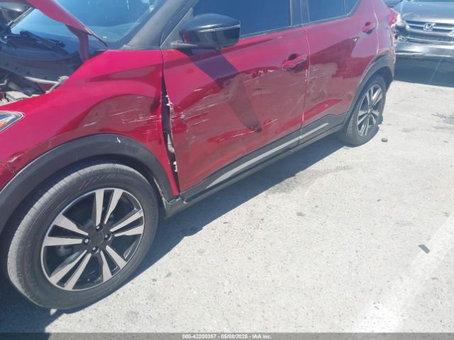 3N1CP5CUXJL541827 Nissan KICKS SR