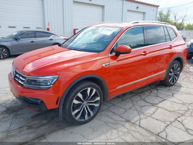 2019 VOLKSWAGEN TIGUAN 3VV4B7AX1KM020808 Photo 1