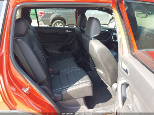 2019 VOLKSWAGEN TIGUAN 3VV4B7AX1KM020808 Photo 7