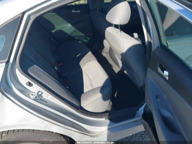 5NPEB4AC0EH819701 Hyundai gamma