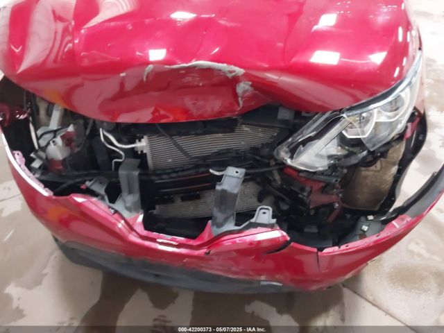 JN1BJ1CR3HW135572 Nissan Rogue Sport Sv