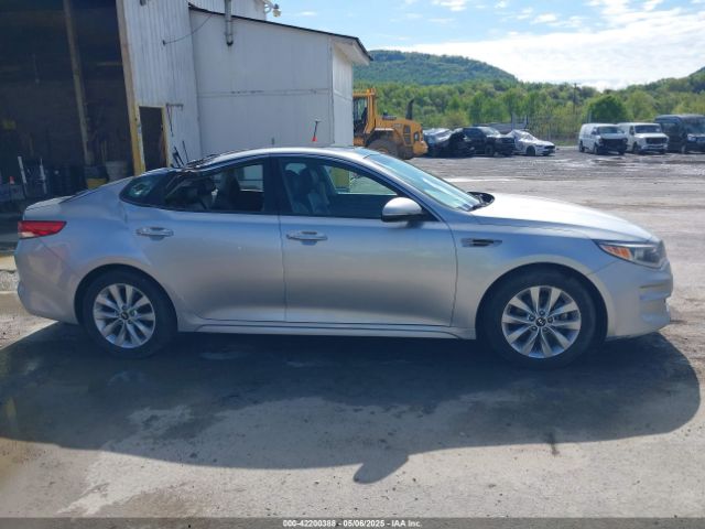 5XXGU4L32JG201575 KIA OPTIMA EX
