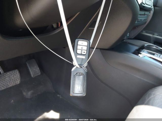 5FNYF6H92HB054145 Honda Pilot Touring