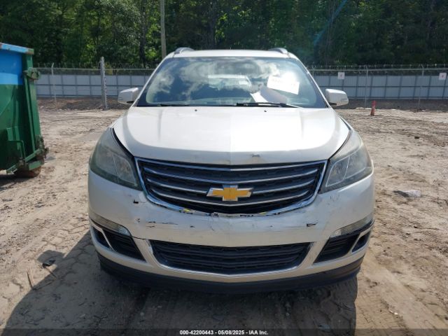 1GNKRHKD2EJ336240 Chevrolet Traverse 2lt