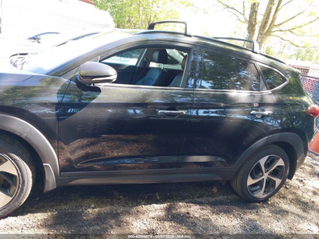 KM8J33A28GU259038 Hyundai Tucson Limited