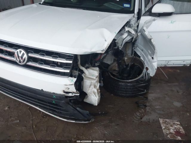 2019 VOLKSWAGEN ATLAS 1V2WR2CA8KC526036 Photo 5